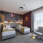 Energy & Business Center 4* Paks