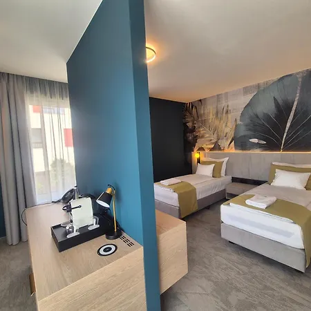 Energy & Business Center Hotell Paks